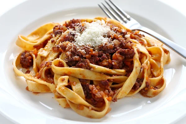 Tagliatelle à la sauce ragu bolognaise — Photo