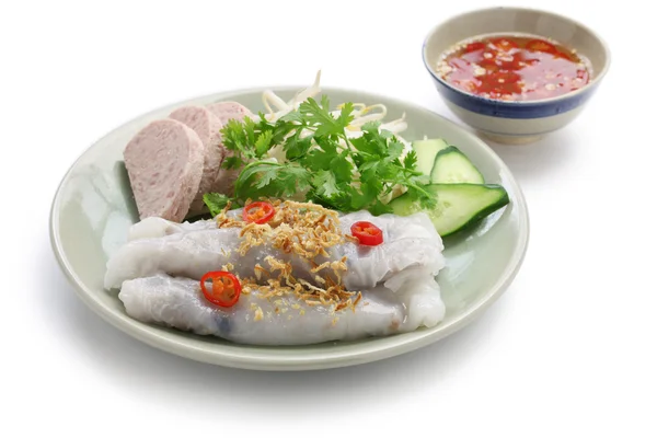 Bánh cuon, vietnamské dušená rýže nudle roll — Stock fotografie
