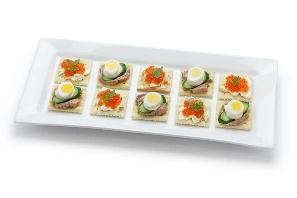 Canapé surtido — Foto de Stock