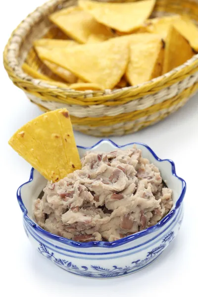 Homemade frijoles with tortilla chips — Stock Photo, Image