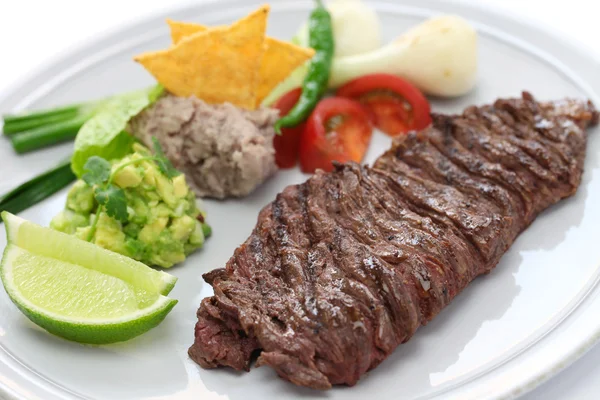 Arrachera, bistec mexicano de falda especiada — Foto de Stock