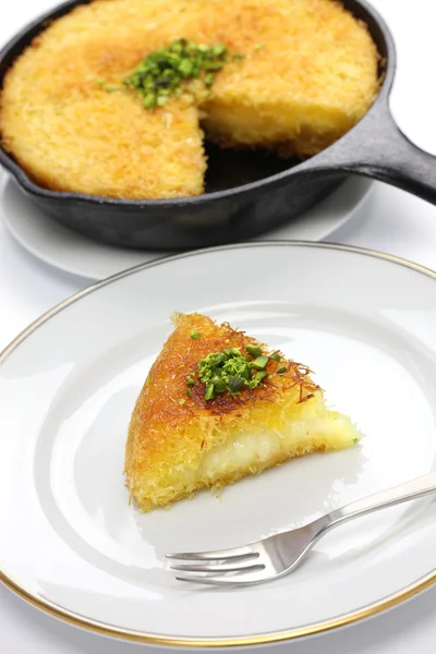 Kanafeh，阿拉伯文的甜 — 图库照片