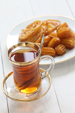 İran çay ve tatlılar