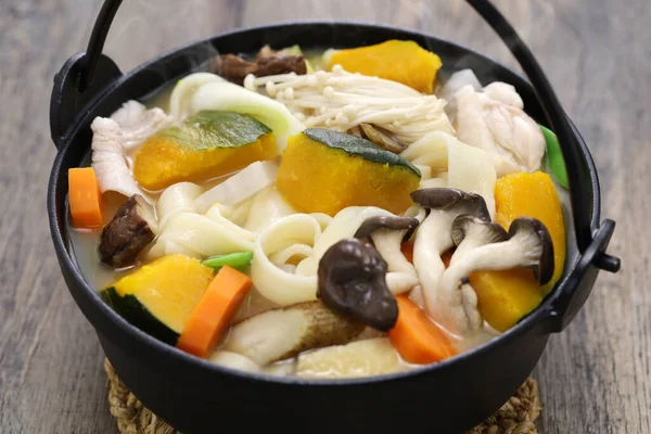 Hoto Japanese Udon Noodles Hot Pot Squash Vegetables — 图库照片