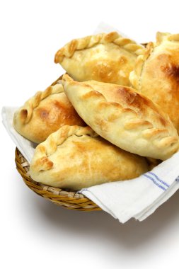 tavuk empanada