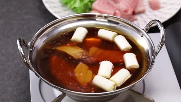 Negima Nabe Tuna Scallion Hot Pot Traditional Japanese Cuisine Stock Video