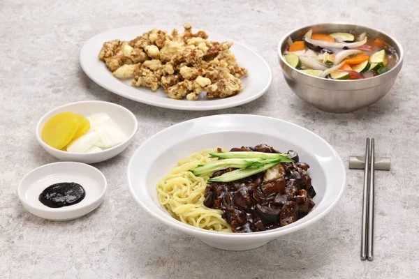 Jajangmyeon Tangsuyuk Sont Plat Chinois Coréen Populaire Connu Sous Nom — Photo