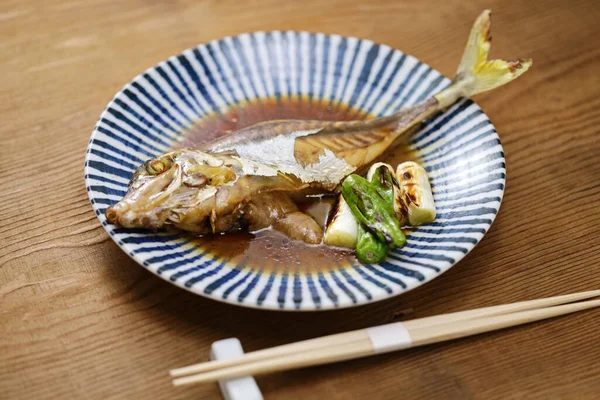 Vařená Gimma Trojnožka Krátká Stříbrná Vrtulníkové Ryby Japonská Kuchyně — Stock fotografie