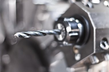 CNC Makine Değirmeni Metal Sondajı ve Kesme İşlemi