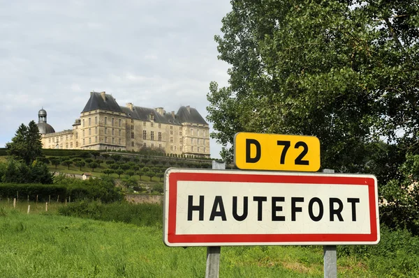 Town sign of the city of Hautefort — Stock Photo, Image