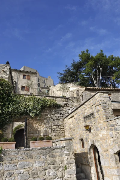 Pueblo de Lacoste, Luberon, Francia — Foto de Stock