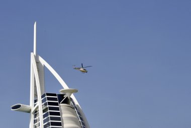 burj al arab otel helikopter bırakmak