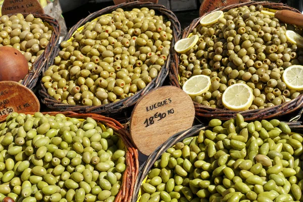 Lucques Olives Особый Бренд Фермерском Рынке Провансе Франция — стоковое фото