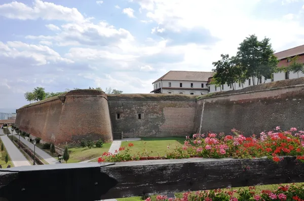 Pared de la ciudadela de Alba-Iulia Carolina — Foto de Stock