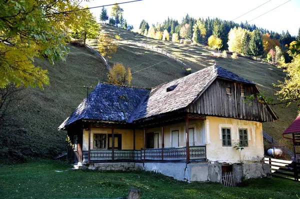 Old house from country side — Stock Photo, Image