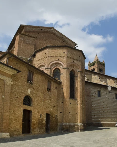 Absydy w Bazyliki dei servi. Siena, Włochy — Zdjęcie stockowe