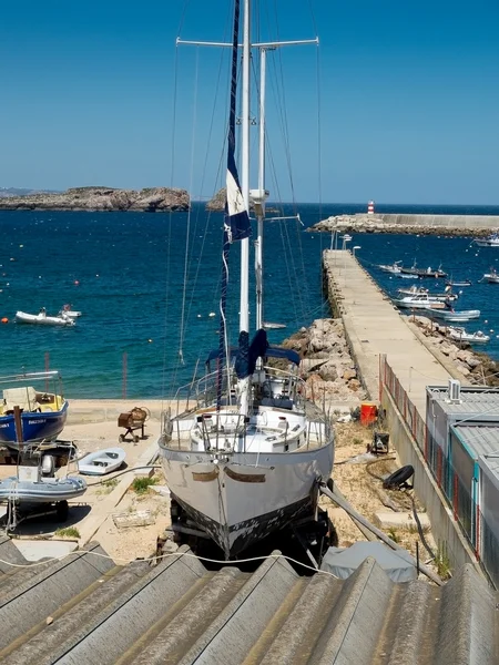 V přístavu v marin. Sagres, algarve. Portugalsko — Stock fotografie