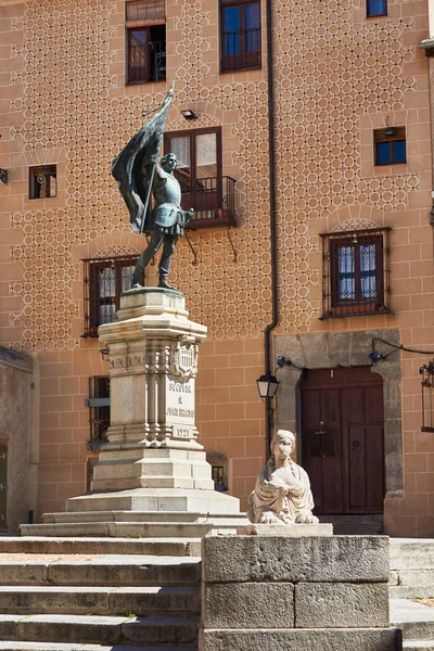 Juan Bravo Statue Tower Lozoya Palace Background View Medina Del — Stock Photo, Image