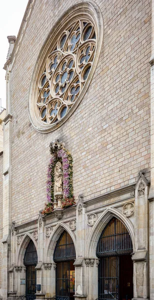 スペインのバルセロナ 2022年3月11日 サンライムンド ペナフォート教会はサンタマリア モンシオ教会 または単にモンシオ教会としても知られている バルセロナ カタルーニャ スペイン — ストック写真