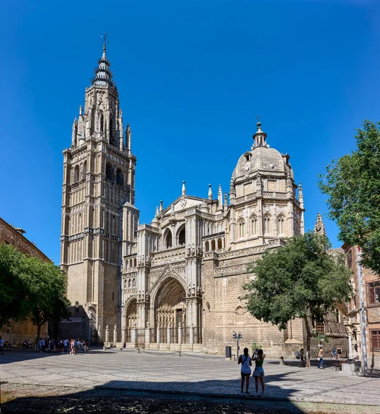 Toledo Španělsko Června2022 Hlavní Průčelí Katedrály Toledu Pohled Náměstí Plaza — Stock fotografie