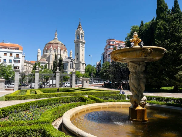 Madrid España Mayo 2022 Parque Del Buen Retiro Parque Con — Foto de Stock