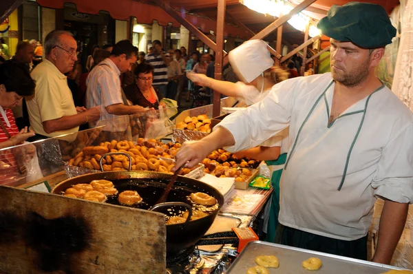 Quixote Market . ALCALa DE HENARES — Stock Photo, Image