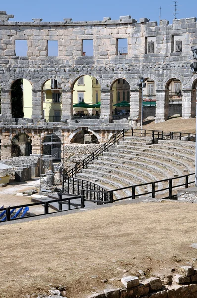 Roman amphitheater, colosseum in Pula, Croatia — Stock Photo, Image