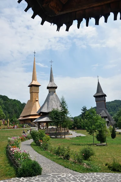 Barsana mosteiro de madeira ortodoxo — Fotografia de Stock