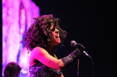 canlı konser