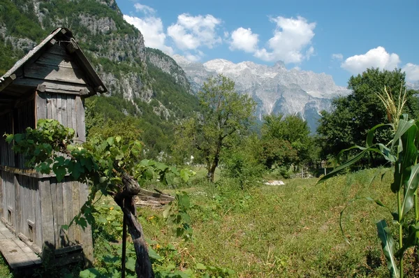 Theth, prokletije Dağları, Arnavutluk — Stok fotoğraf