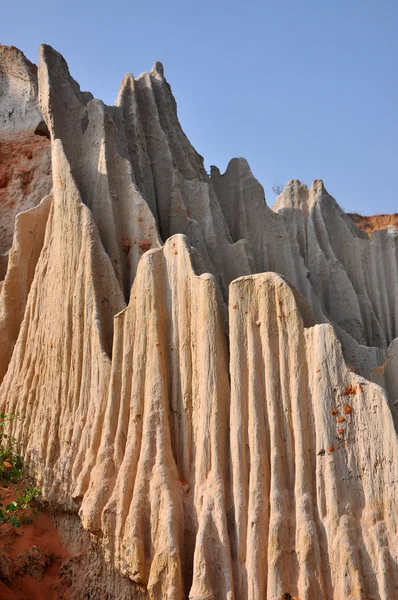 Rock pinnacles at the Fairy stream, Mui Ne, Vietnam — Stock Photo, Image