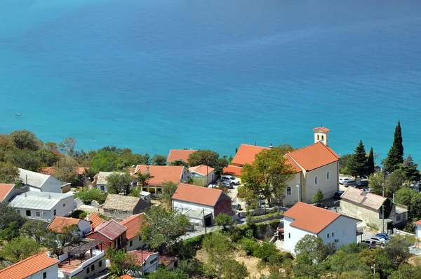 Casas de pueblo mediterráneas en la playa — Foto de Stock