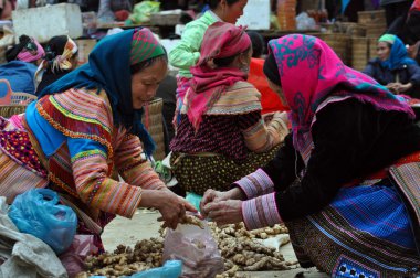 Vietnamca kırsal piyasa içinde bac ha, sapa, vietnam