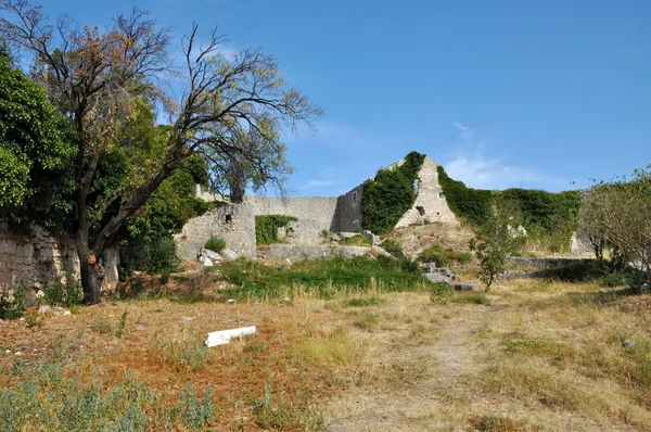 The fortress of Karlobag, an old fortification in Croatia — Stock Photo, Image