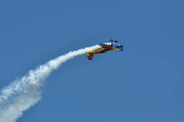 Avions skywriting à un spectacle aérien — Photo