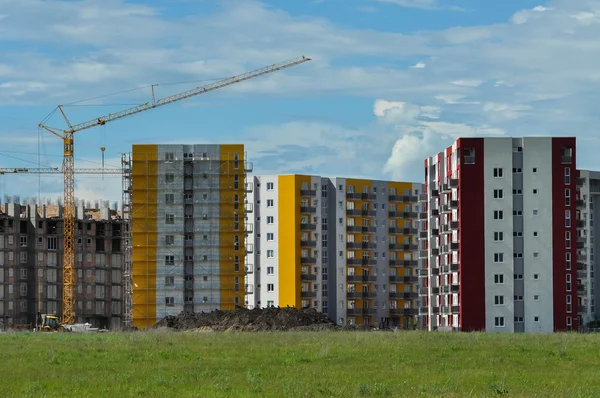 Moderne, neue und stilvolle Wohnblöcke — Stockfoto