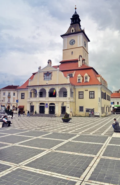 Place du Conseil à Brasov, Roumanie — Photo