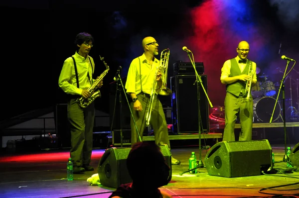 The Sweet Life Society band from Italy performs live on the stage during a concert — Stock Photo, Image