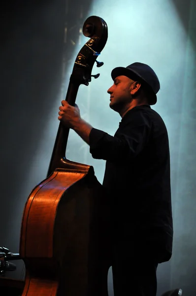 Csik Band with they guests, Hobo and Lovasi Andras performs a live concert at the Main Square of Cluj at the Hungarian Days of the City — Stock Photo, Image