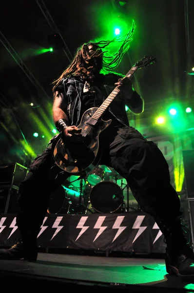 Heavy metal live rockconcert — Stockfoto