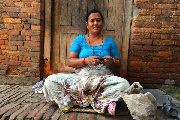 Katmandu varoşlarda yoksulluk içinde yaşayan insanlar. Nepal — Stok fotoğraf