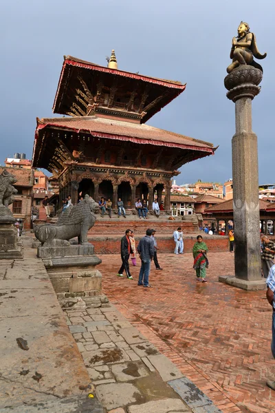 Durbar quadrat des UNESCO-erbes königliche stadt patan, nepal — Stockfoto