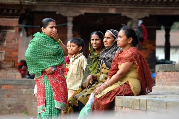 Kathmandu ladies — Stock Photo, Image