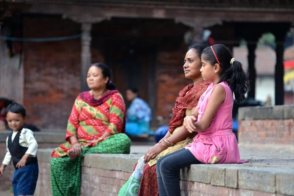 Kathmandu ladies — Stock Photo, Image