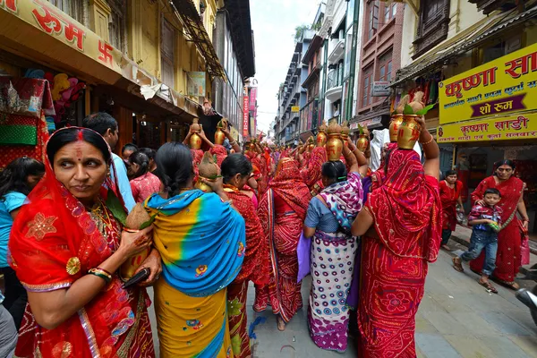 Népalais célébrant le festival Dasain à Katmandou, Ne — Photo