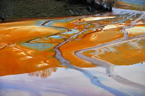 Göl su kirliliği rosia montana, Romanya yakınındaki geamana içinde