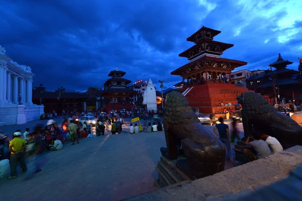 Crepúsculo na praça Durbar. Katmandu, Nepal — Fotografia de Stock