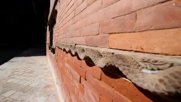 Bricks and carved wooden details in the interior of the Royal Palace in Kathmandu, Nepal — Stock Video