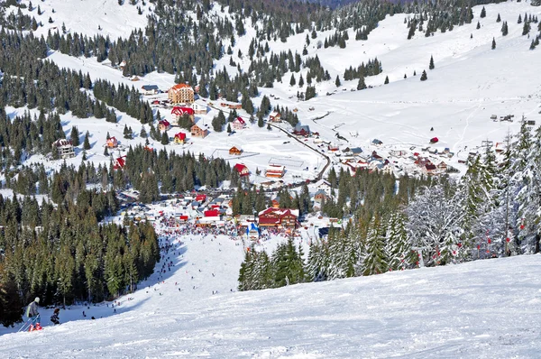Skigebied in de bergen — Stockfoto