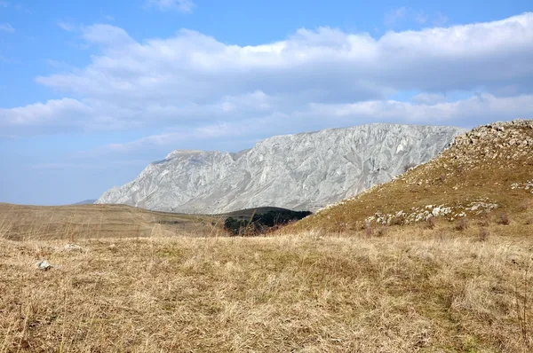 Kalksten berg — Stockfoto